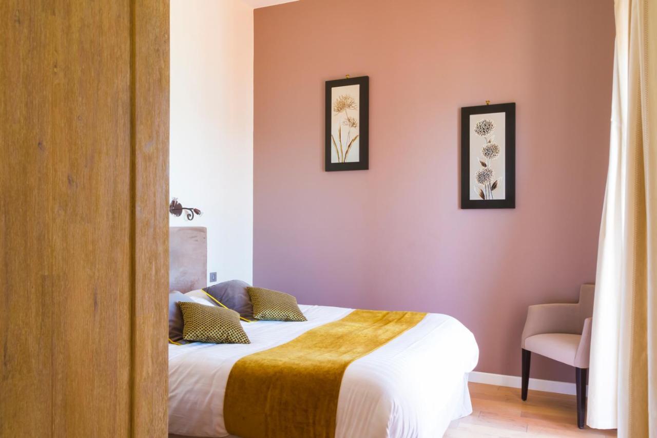 Les Galets Hotel Et B&B Bandol Exteriör bild