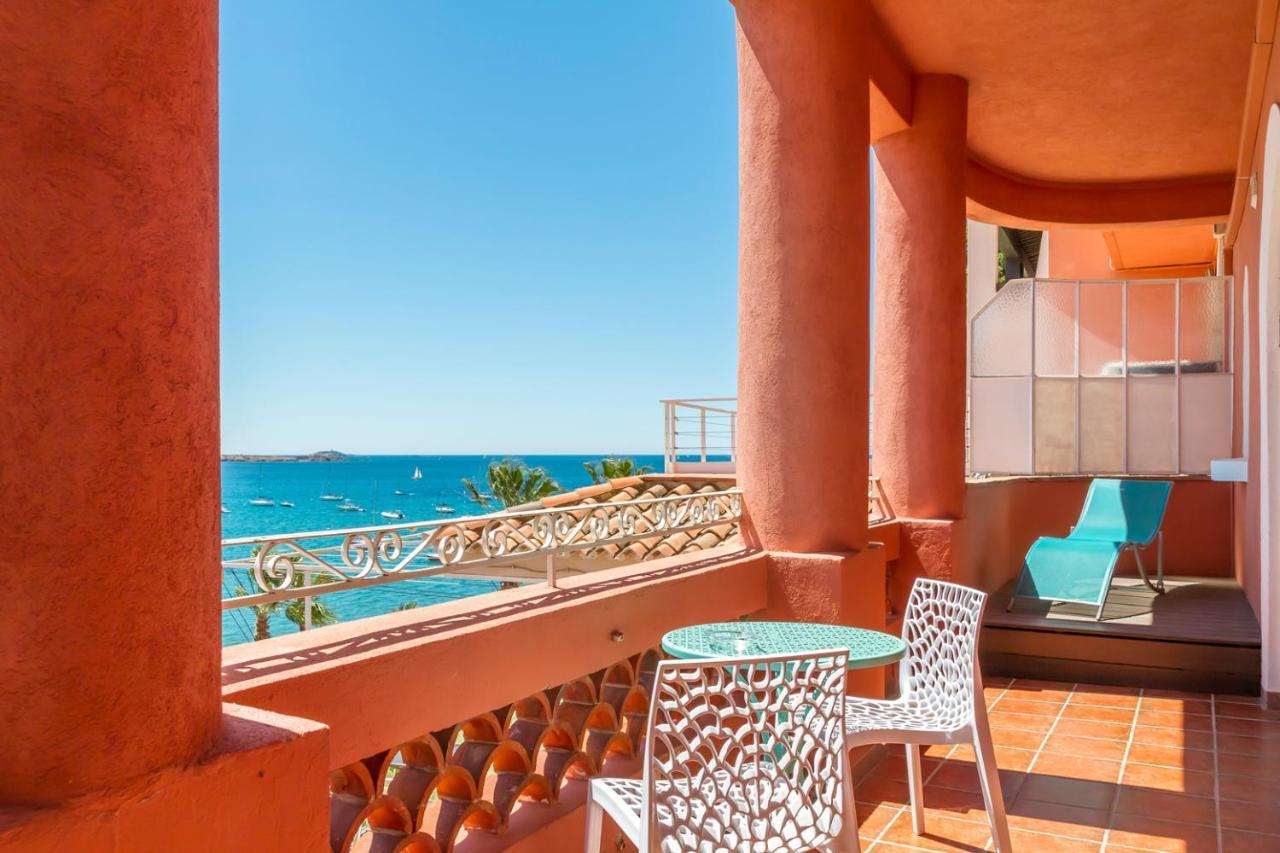 Les Galets Hotel Et B&B Bandol Exteriör bild