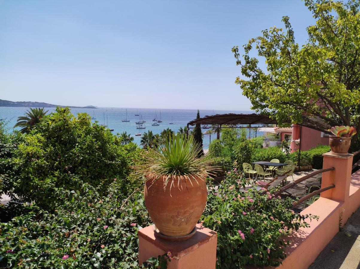 Les Galets Hotel Et B&B Bandol Exteriör bild