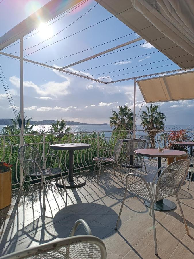 Les Galets Hotel Et B&B Bandol Exteriör bild
