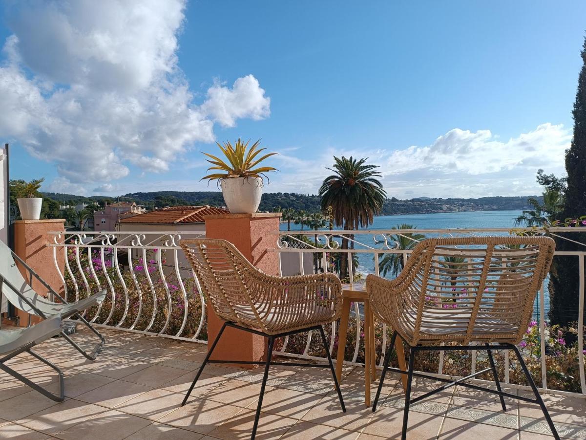 Les Galets Hotel Et B&B Bandol Exteriör bild